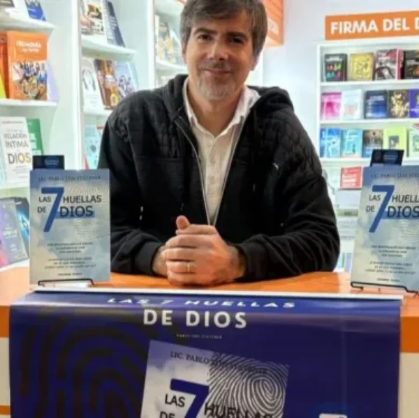 El periodista Pablo Statzner presentó “Las 7 Huellas de Dios” en la Feria del Libro de Buenos Aires