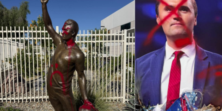 La estatua y el letrero de Charlie Kirk fueron vandalizados con un mensaje satánico en el primer aniversario de su asesinato